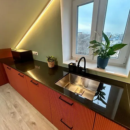Apartment Targowa L15 *